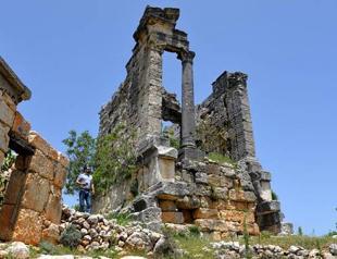 Mersin’s Roman-era tombs defy time