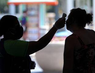 US tops two million coronavirus cases