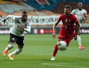 Beşiktaş suffer defeat to Antalyaspor