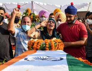 China releases 10 Indian soldiers after border battle: Reports