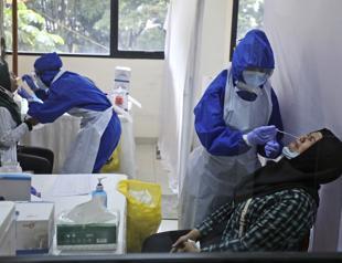 Spain opens border to UK tourists; Trump wants less testing