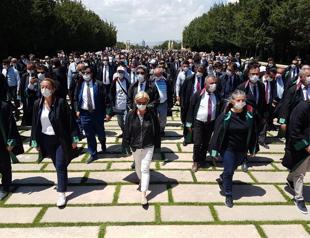 Bar associations arrive in Ankara after police intervention