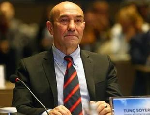 İzmir mayor draws reaction after remarks on city ‘flag, currency’