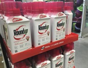 Bayer pays $10 bn to settle weedkiller cancer cases