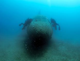 World’s biggest submerged plane in Turkey awaits divers