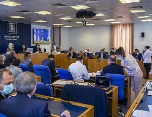 Parliament commission approves bill on bar associations