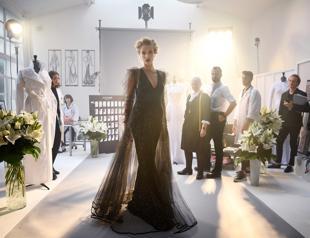 First-ever online Paris fashion week clicks off