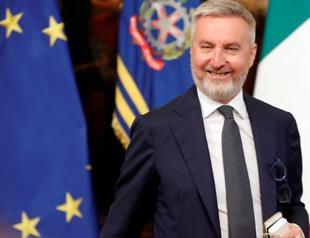 Italian defense minister to visit Ankara for Libya talks