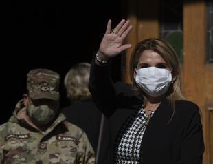 Bolivia leader catches virus as US cases soar higher