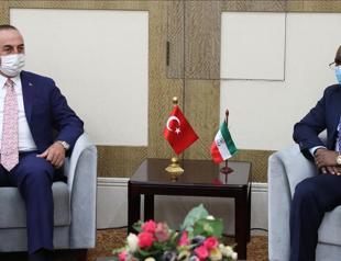 Turkish FM pays visit to Equatorial Guinea