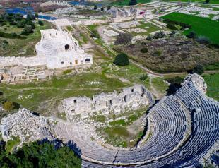 Trio Patara concert to revive ancient city