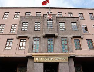 Turkey urges end to provocations over burning of its flag in Greece