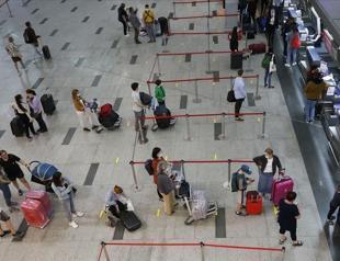 First Russian flight arrives in Istanbul amid virus