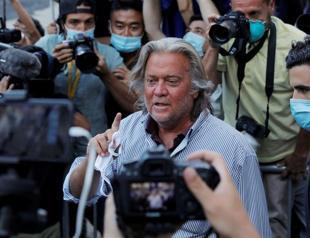 Ex-Trump advisor Bannon says he is ’political hit job’ victim