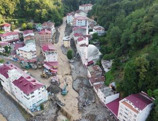Death toll from northern Turkey flash floods rises to eight