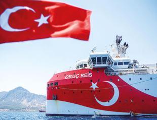 Turkey extends surveys amid efforts for talks