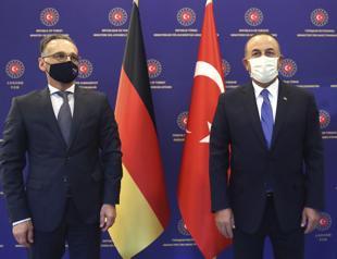 Turkey wants no pre-conditions, honest EU mediation for talks with Greece