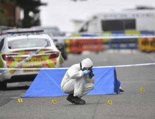 UK police launch murder probe after mass stabbing