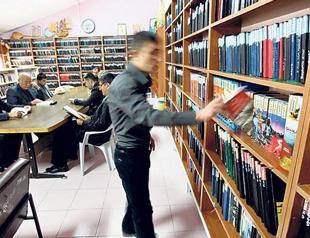 Prisoners enroll in open education systems to get diplomas, degrees, doctorates