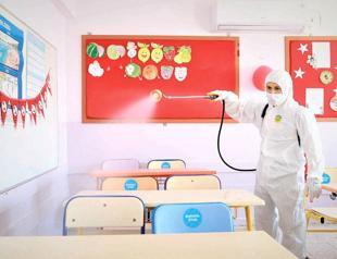 Schools in Turkey reopen with limited in-class lessons