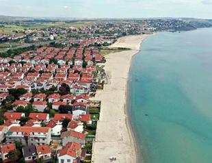 Population booms in summer resorts close to Istanbul due to virus fear