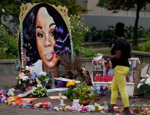 Louisville declares state of emergency as city braces for Breonna Taylor decision