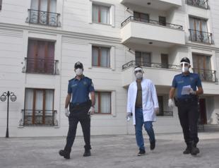 Government to go down hard on quarantine violators