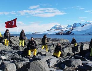 Turkey to build permanent base in Antarctica, says minister