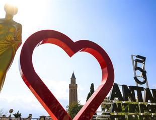 Turkeys Oscars begins in Mediterranean city of Antalya