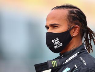 Hamilton wins his 91st F1 race to match Schumachers record