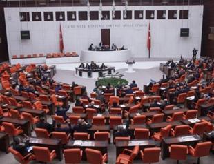 Journalists call on parliament for their personal rights