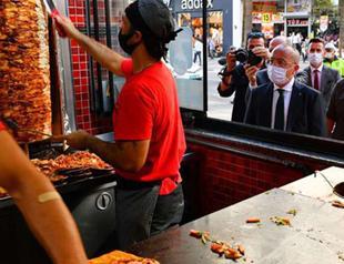 Governor stirs debate for ordering restaurant to be closed due to unfounded reasons