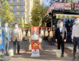 MHP’s ‘free bread’ campaign draws opposition’s reaction