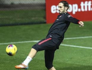 Turkeys Yazıcı becomes Europa League player of week