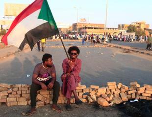 Netanyahu lauds Sudan deal, while Palestinians lament