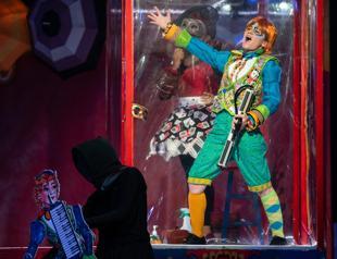 Masks, plexiglass and puppets: Atlanta takes opera to COVID circus