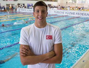 Turkish swimmer Emre Sakçı sets European record