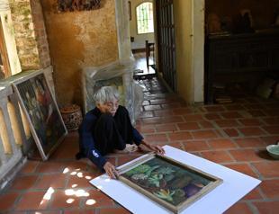Pioneer octogenarian Vietnamese artist gets first solo exhibit