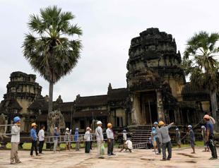 Saving Angkor Wat: Cambodias ninja gardeners tame jungle growth