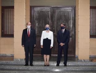 Turkish, Greek Cypriot leaders hold first meeting