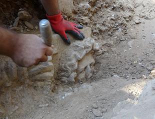 Treasure hunters unearth 2,500-year-old history