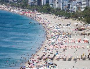 Antalya hosts nearly 80,000 tourists in 2 weeks