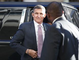 Trump pardons Flynn despite guilty plea in Russia probe