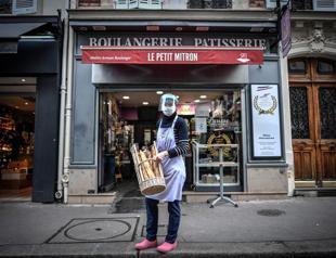 Parts of Europe reopen stores, Los Angeles sees new virus curbs