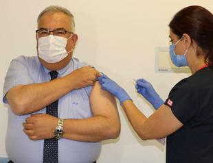 Chinese COVID-19 vaccine ‘shows no serious side effects’