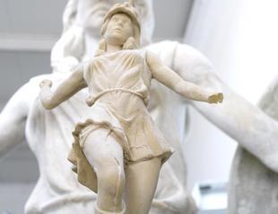 Statues of South Korea’s huge aquarium made in Turkey