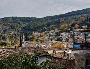 People rushed to ‘doomsday village’ during weekend curfew