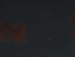 Sky enthusiasts enjoy view of conjunction