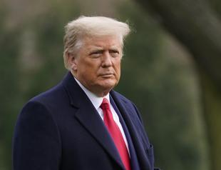 Trump refuses to budge over aid bill, imperiling jobless benefits for millions