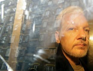 UK judge refuses extradition of WikiLeaks founder Assange